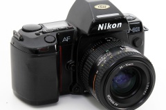 nikon_f801_li